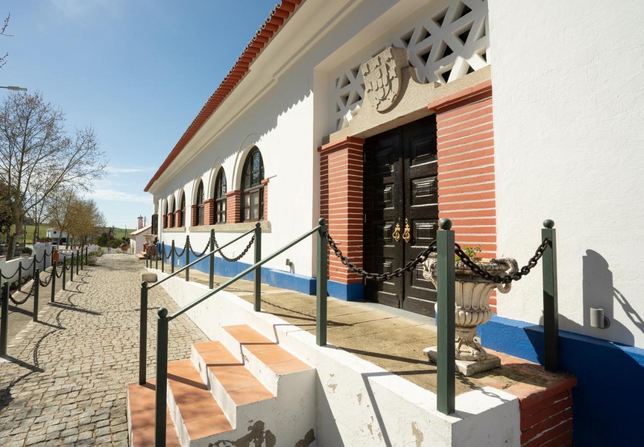 Escola Do Fado Bed & Breakfast Vila Fernando  Dış mekan fotoğraf