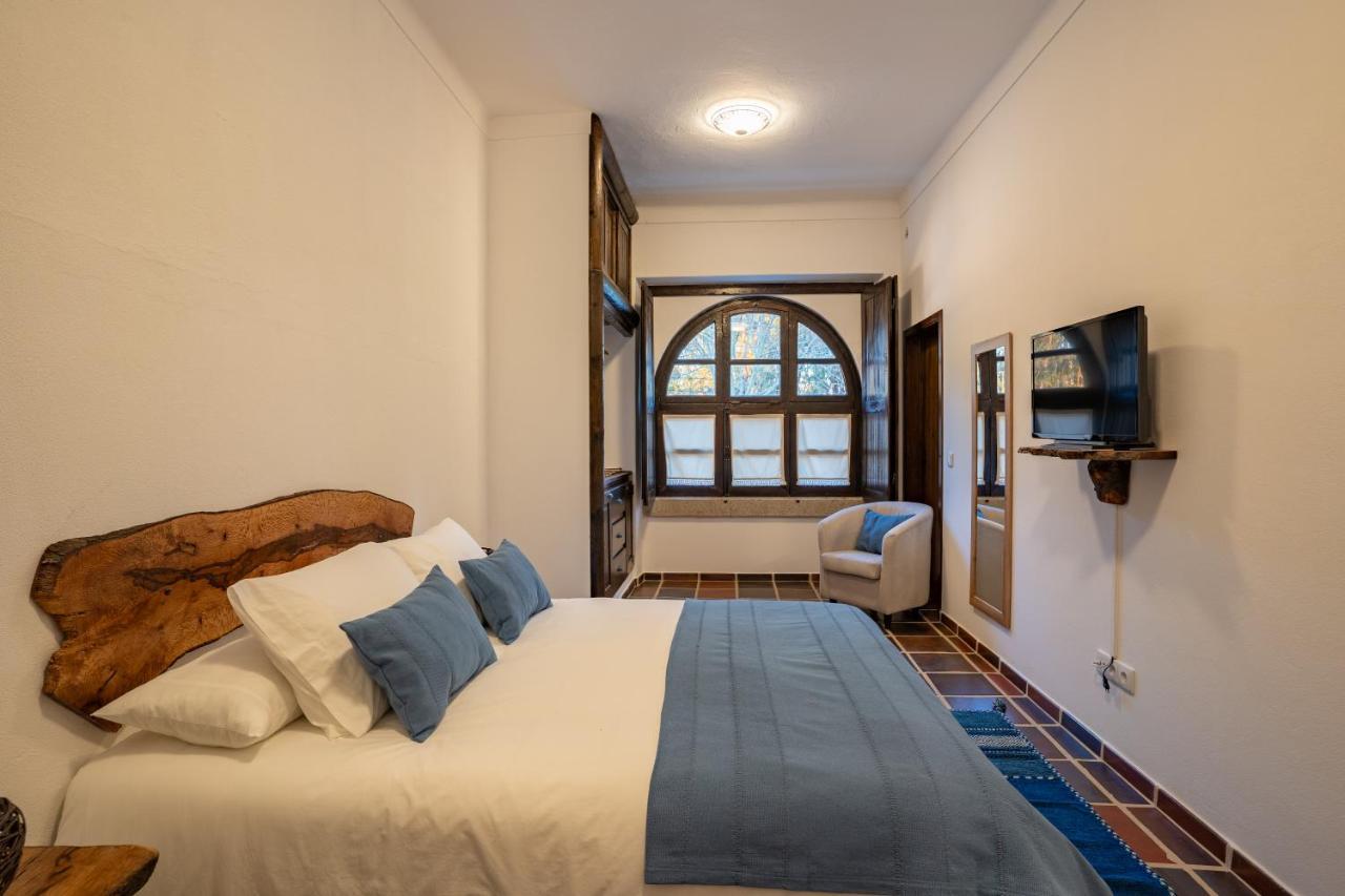 Escola Do Fado Bed & Breakfast Vila Fernando  Dış mekan fotoğraf
